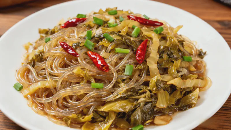 Featured image of post Pickled Cabbage Stir-fry Noodles: The Tangy, Appetizing Quick Meal