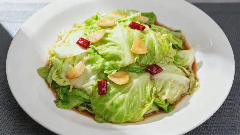 Stir-fry Cabbage: Home-style Quick Dish with 3 Secrets for Crisp, Flavorful Cabbage